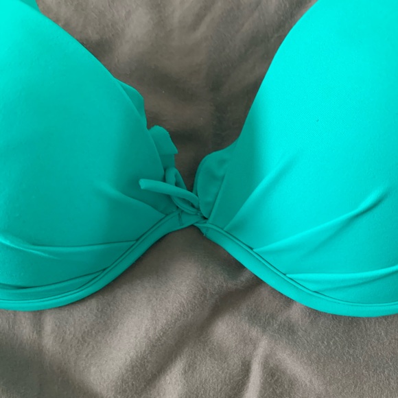 VS Halter Swim Top - Picture 2 of 4